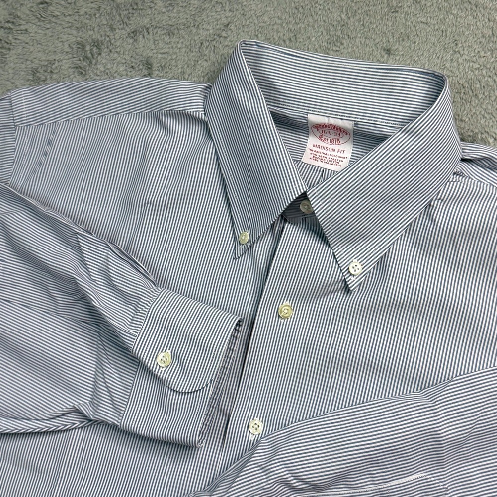 Brooks Brothers Madison Fit Non-Iron Stretch Supima Cotton Dress Shirt 16.5 33